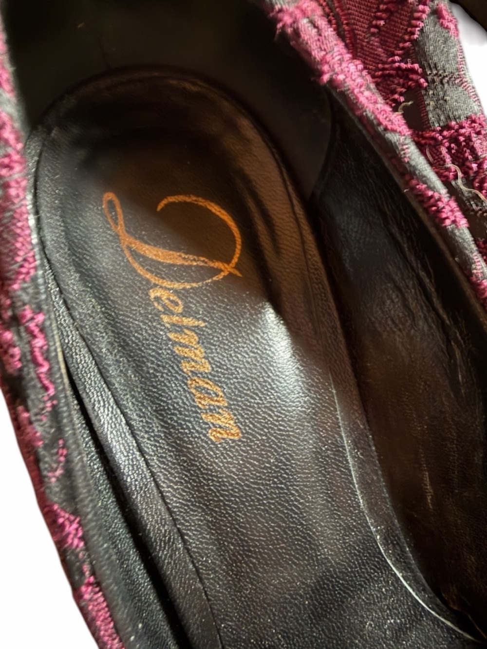Delman Italian Brocade Pointed Toe Stiletto Pumps - Purple & Black - 8.5 - Picture 5 of 6